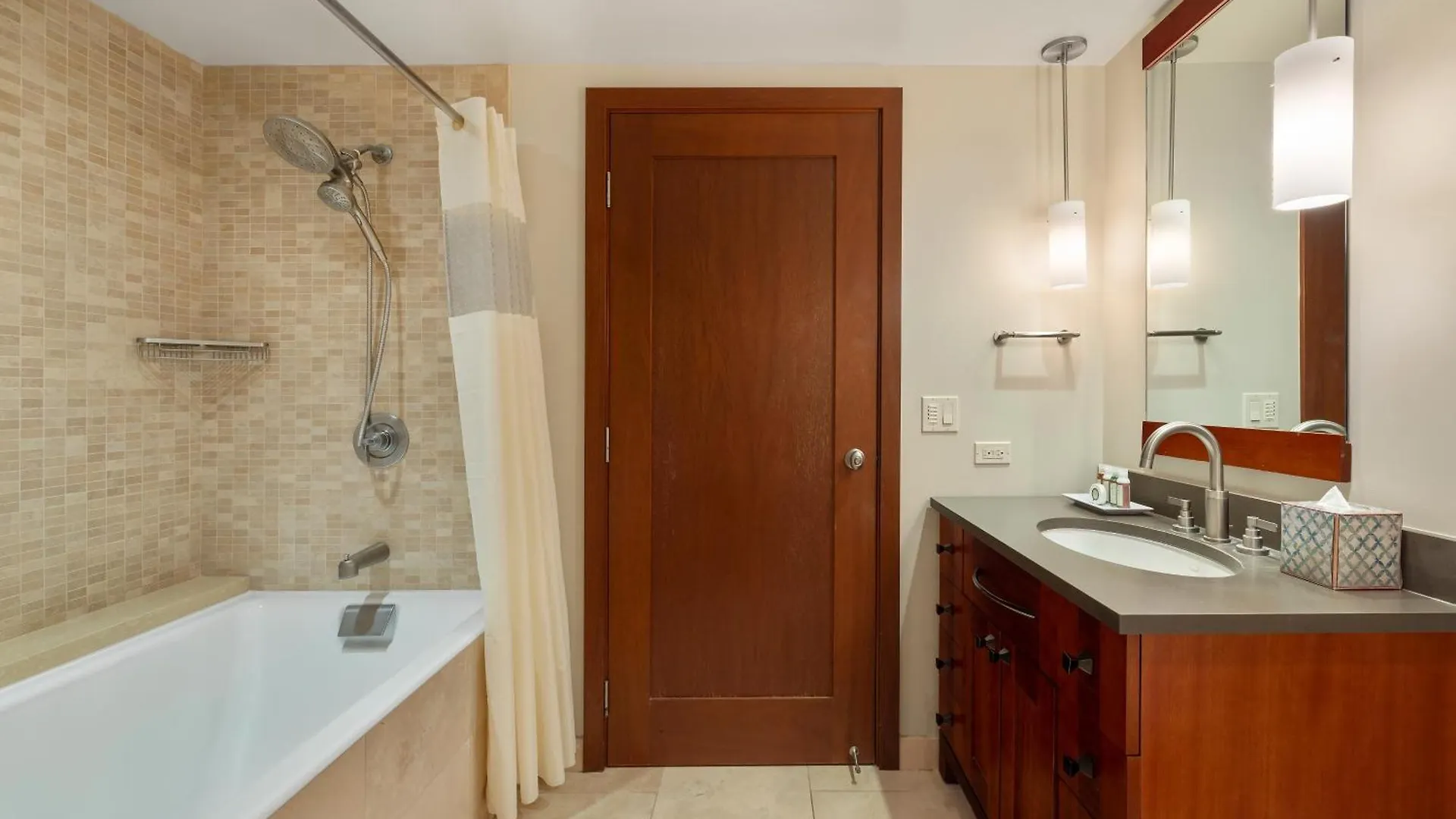Apartment Ko Olina Beach Villas O1402 Kapolei